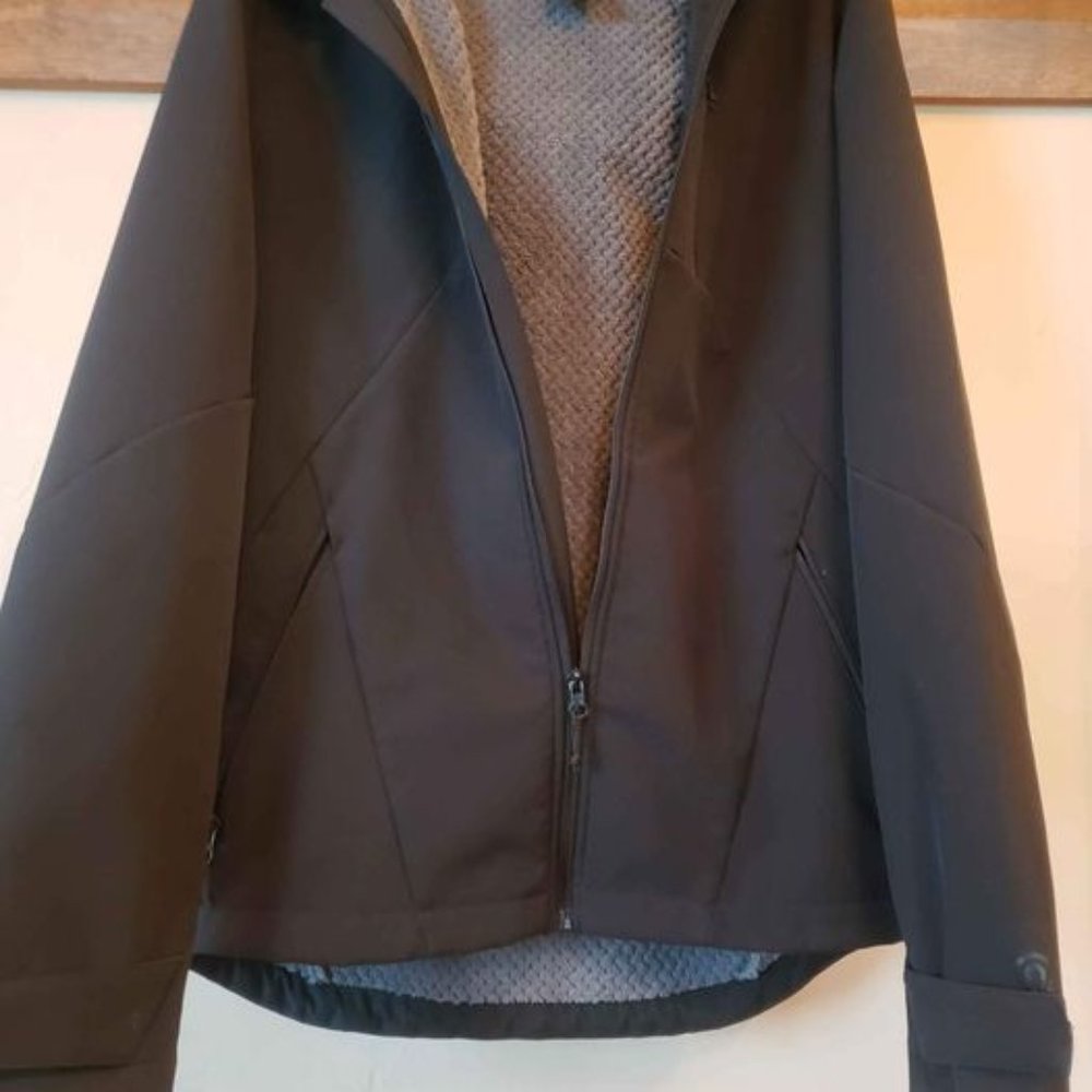 C9 Champion Men's Hooded black Jacket